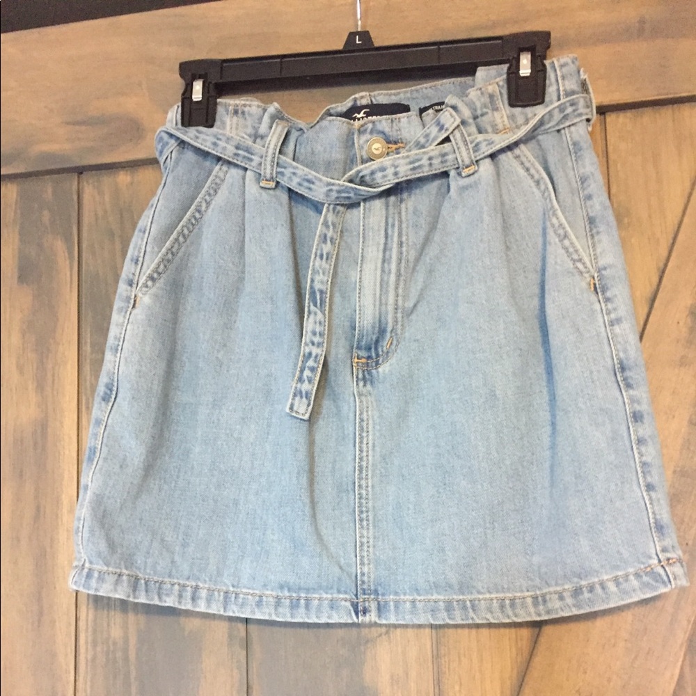 Hollister Ultra High Rise Denim Skirt